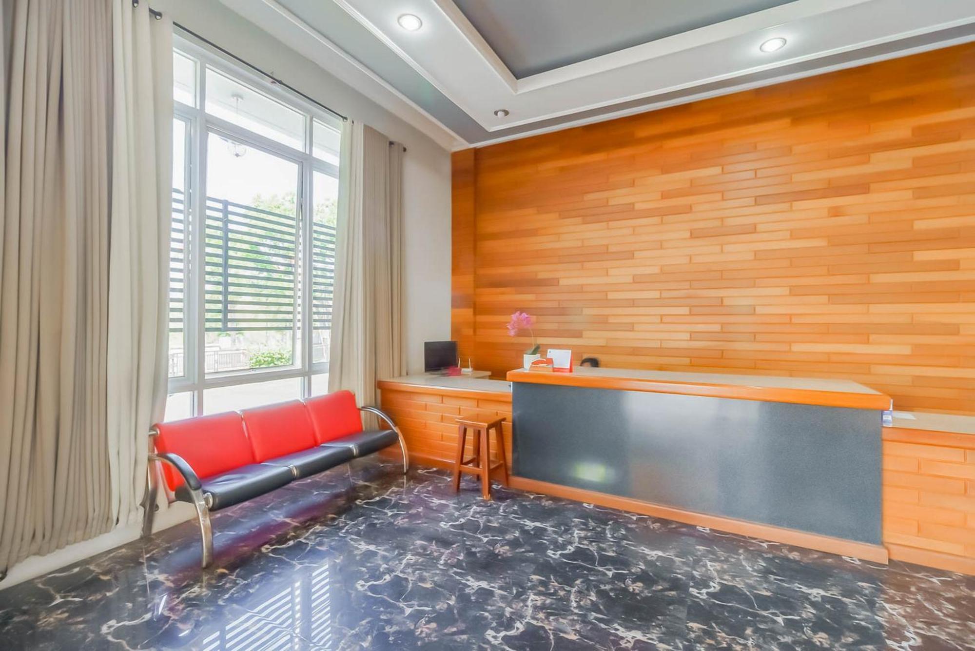 RedDoorz Resort Premium @ Sangkan Hurip Kuningan Exterior foto