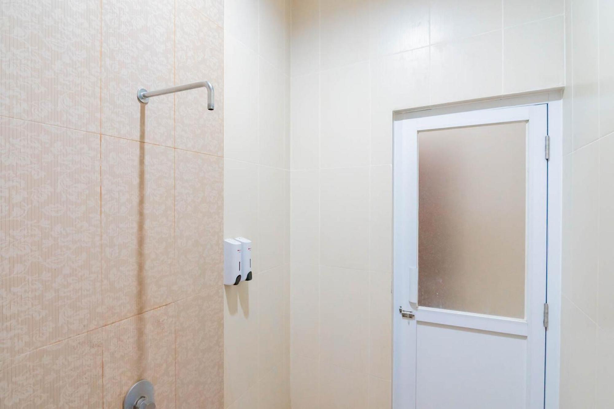 RedDoorz Resort Premium @ Sangkan Hurip Kuningan Exterior foto